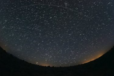 100 000 nouveaux satellites vont bientôt ruiner la Voie Lactée › Geek News - 3