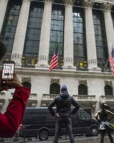 Les contrats à terme sur le Dow bondissent de plus de 300 points pour prolonger un bon départ au quatrième trimestre 42 Les contrats à terme sur le Dow bondissent de plus de 300 points pour prolonger un bon départ au quatrième trimestre - 41