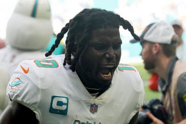 Opinion: "Ces taxes d'État, mec": combien la star de la NFL Tyreek Hill économise en jouant à Miami plutôt qu'au New Jersey (ou avec une autre équipe) - 11