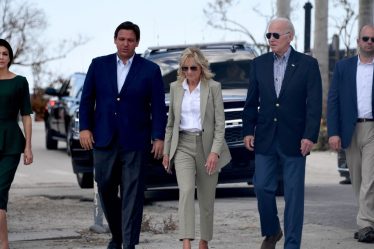 Biden dit que la Floride prendra "des années", pas des semaines ou des mois, pour se reconstruire après l'ouragan Ian - 9