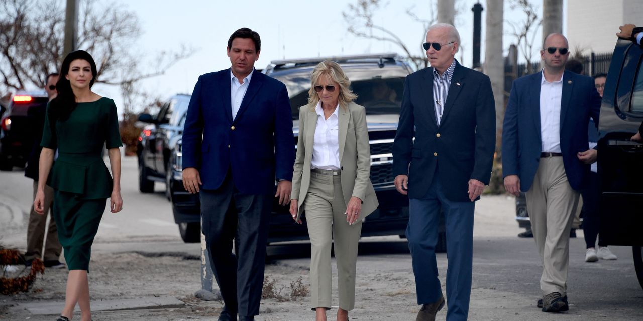 Biden dit que la Floride prendra "des années", pas des semaines ou des mois, pour se reconstruire après l'ouragan Ian 2 Biden dit que la Floride prendra "des années", pas des semaines ou des mois, pour se reconstruire après l'ouragan Ian - 1