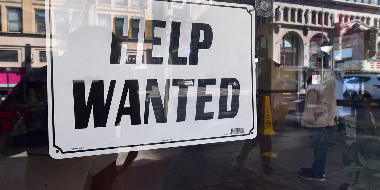 Les États-Unis créent 263 000 emplois en septembre, mais le plus petit gain en 17 mois n'arrêtera pas les hausses de taux de la Fed 2 Les États-Unis créent 263 000 emplois en septembre, mais le plus petit gain en 17 mois n'arrêtera pas les hausses de taux de la Fed - 1