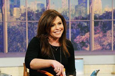 Rachael Ray sur le secret pour faire un bon burger, et pourquoi elle aime les bodegas - 7