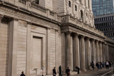 La Banque d'Angleterre annonce des mesures de soutien supplémentaires alors que le plan d'achat d'obligations d'urgence tire à sa fin - 7