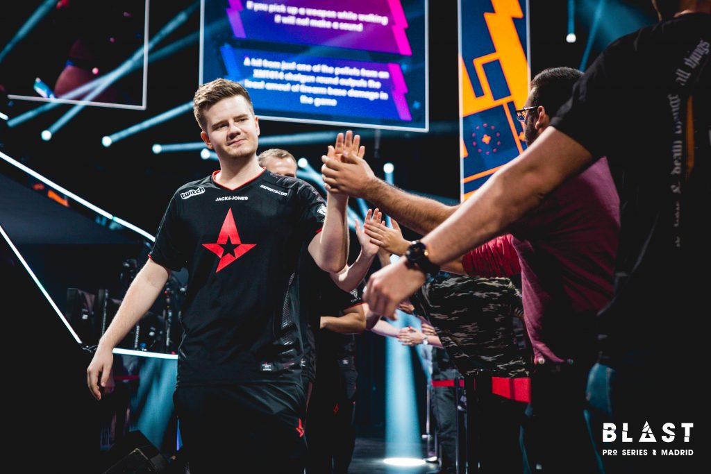 Les 10 pros CS:GO les plus rémunérateurs de tous les temps 19 Les 10 pros CS:GO les plus rémunérateurs de tous les temps - 18
