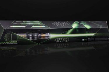 Le sabre laser Star Wars ROTJ Luke Skywalker Force FX fait ses débuts chez Hasbro - 7