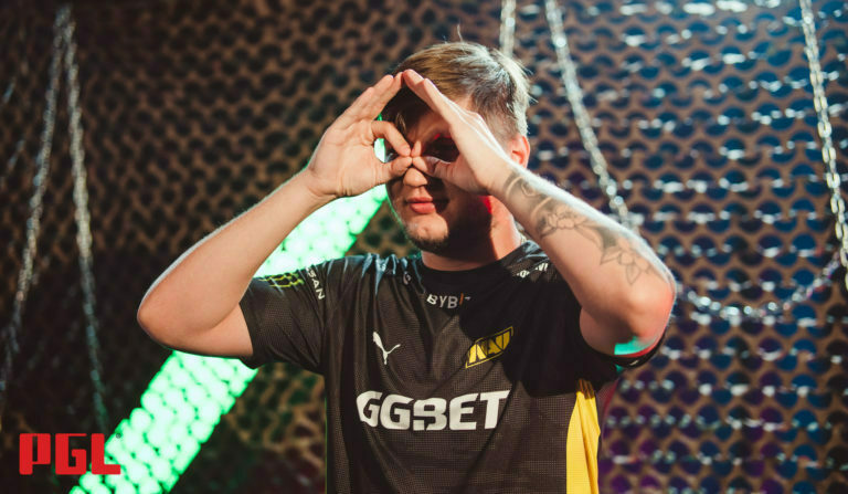 Le clash de NAVI et MOUZ en tête d'affiche de la deuxième journée d'Europe RMR B 2 Le clash de NAVI et MOUZ en tête d'affiche de la deuxième journée d'Europe RMR B - 1