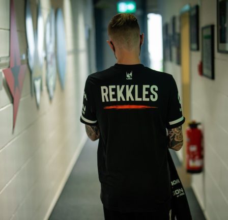 "Ça a l'air p*****n ": Nemesis sur la situation de Rekkles 118 "Ça a l'air p*****n ": Nemesis sur la situation de Rekkles - 117