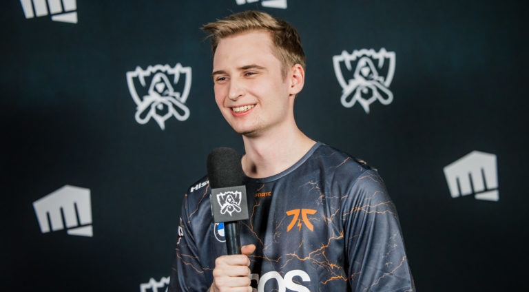 Humanoid parle des problèmes de scrim de Fnatic lors des Mondiaux 2022 et ouvre sa propre voie vers l'amélioration cette année 2 Humanoid parle des problèmes de scrim de Fnatic lors des Mondiaux 2022 et ouvre sa propre voie vers l'amélioration cette année - 1