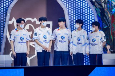 Le premier choix d'Elyoya dans la jungle au monde ne suffit pas après le match géant de Zeka, DRX - 5