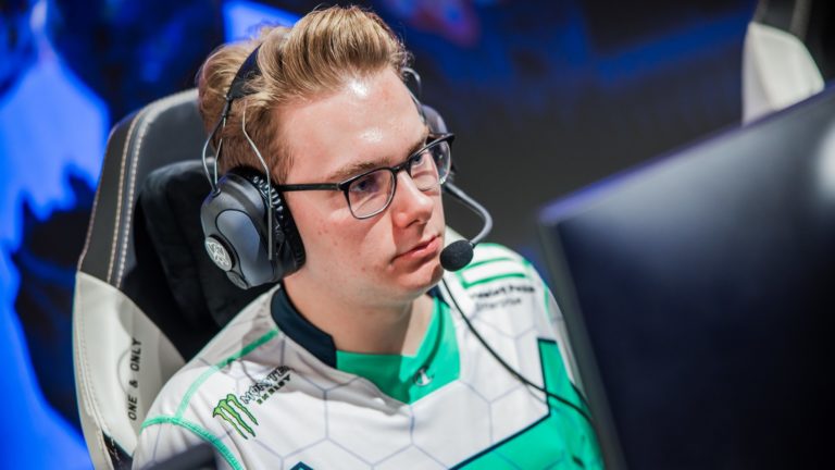 EG Inspired donne une dernière piqûre aux MAD Lions avec BM sur scène après avoir balayé ses rivaux européens aux LoL Worlds 2022 - 1