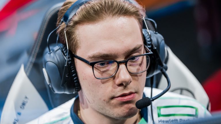 "Je pense que nous sommes nuls": Inspired admet que NA est sous-performant aux LoL Worlds 2022 2 "Je pense que nous sommes nuls": Inspired admet que NA est sous-performant aux LoL Worlds 2022 - 1