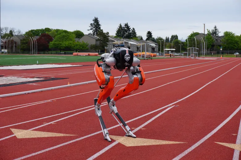 Ce robot a battu un record du monde, mais son entraîneur dit qu'il n'est "pas encore dangereux" – Reuters › 2 Ce robot a battu un record du monde, mais son entraîneur dit qu'il n'est "pas encore dangereux" – Reuters › - 1