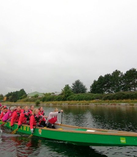 "Dragon Boat" sur M6, la thérapie du sport après un cancer du sein › News Geek 63 "Dragon Boat" sur M6, la thérapie du sport après un cancer du sein › News Geek - 62
