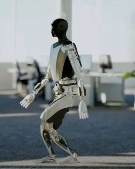 Elon Musk promet un "futur d'abondance" avec son robot humanoïde › 48 Elon Musk promet un "futur d'abondance" avec son robot humanoïde › - 47