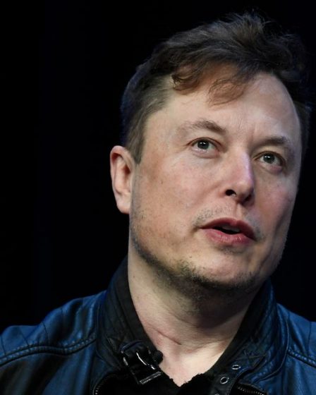 Elon Musk suggère que SpaceX ne peut pas se permettre de fournir un accès Starlink à l'Ukraine beaucoup plus longtemps, mais pourrait de toute façon en supporter le coût 13 Elon Musk suggère que SpaceX ne peut pas se permettre de fournir un accès Starlink à l'Ukraine beaucoup plus longtemps, mais pourrait de toute façon en supporter le coût