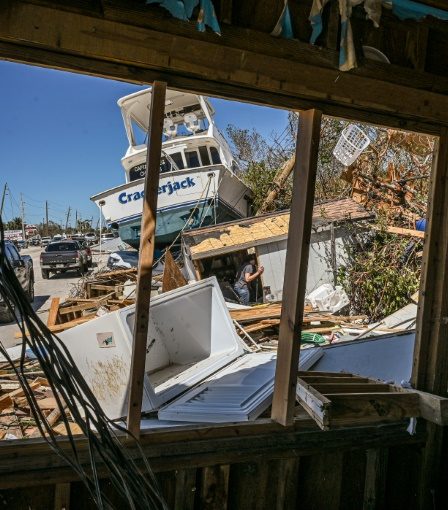 Fort Myers Beach, une ville américaine dévastée par l'ouragan Ian › 30 Fort Myers Beach, une ville américaine dévastée par l'ouragan Ian › - 29