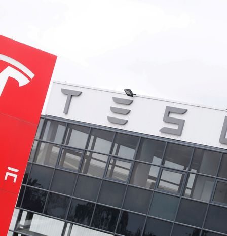 L'action Tesla devrait-elle rebondir après la pire semaine depuis mars 2020 (-16,7 %) ? Publié par investir.com › Nouvelles Geek 59 L'action Tesla devrait-elle rebondir après la pire semaine depuis mars 2020 (-16,7 %) ? Publié par investir.com › Nouvelles Geek - 58
