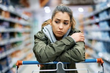 "L'ambiance s'est assombrie" : désespérés de dépasser l'inflation, les gens changent leurs habitudes d'achat.  Vous pouvez également.