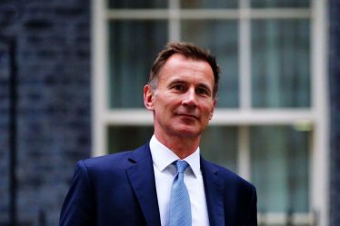 Le nouveau chef du Trésor britannique insiste sur le fait que la première ministre Liz Truss garde le contrôle