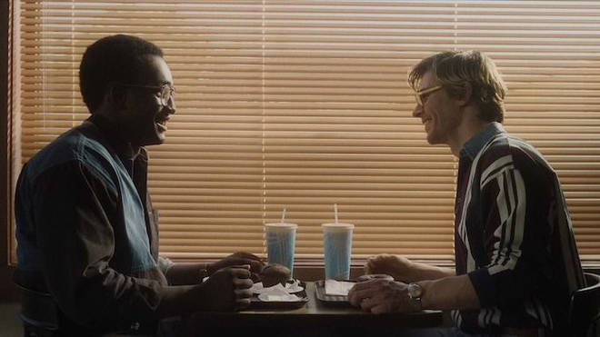 Les téléspectateurs de Dahmer interpellent les gens pour avoir dit qu'ils "se sentent désolés" pour Jeffrey Dahmer 5 L'épisode Tony Hughes de Dahmer est dévastateur et difficile à regarder