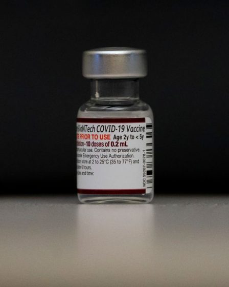 Pfizer fixe de nouveaux prix pour ses vaccins COVID-19.  Le coût?  110 $ à 130 $ par dose