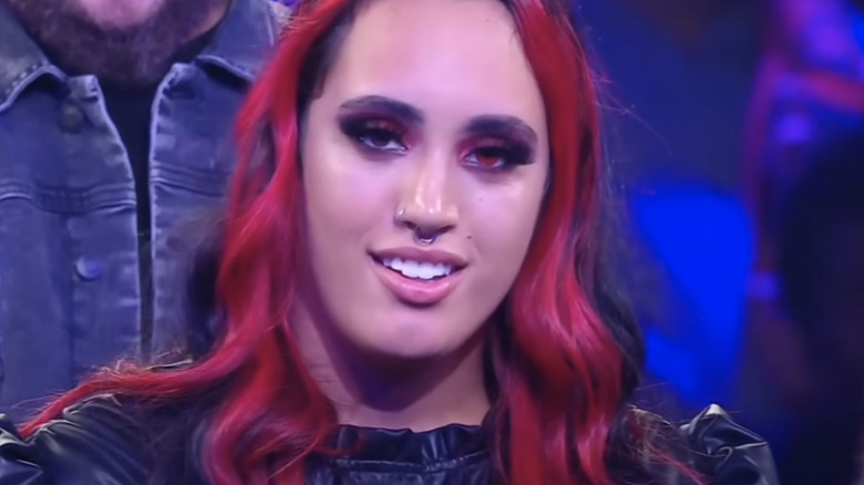 Ava Raine révélée comme le nouveau membre de The Schism