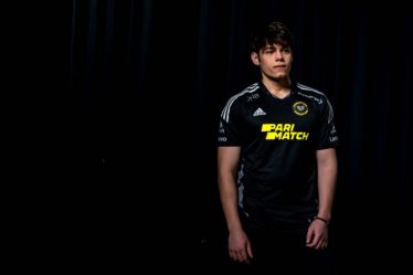 Bien que 00 Nation ait 2 champions majeurs, c'est Dumau que les fans veulent voir - 7
