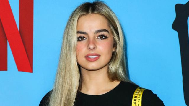 Addison Rae: 26 faits sur la star de TikTok que vous devez savoir 2 Addison Rae: 26 faits sur la star de TikTok que vous devez savoir - 1
