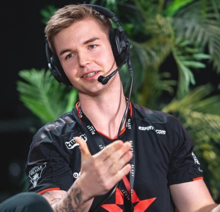 CS:GO star dev1ce fera son retour dans le jeu plus tôt que prévu 32 CS:GO star dev1ce fera son retour dans le jeu plus tôt que prévu - 31