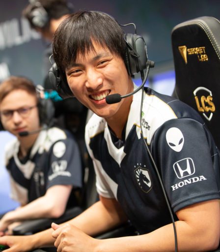 Doublelift serait en pourparlers avec les équipes LCS pour un éventuel retour au jeu professionnel - 122