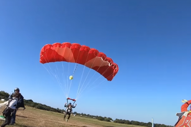 Quel est le prix d'un saut en parachute ? - 49