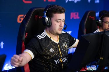 La superstar française ZywOo établit un nouveau record du plus grand nombre de victimes dans une seule série CS:GO - 7