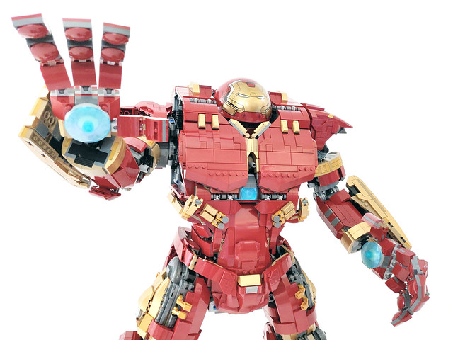 Test de LEGO Marvel Hulkbuster (76210) - Le fan de briques 15 LEGO Marvel Hulk Buster (76210)