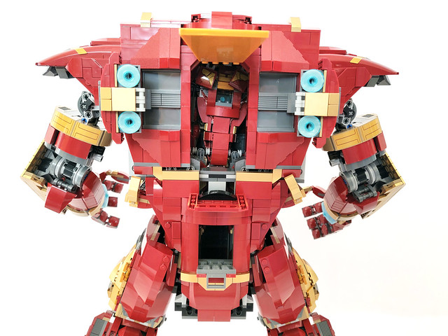 Test de LEGO Marvel Hulkbuster (76210) - Le fan de briques 17 LEGO Marvel Hulk Buster (76210)