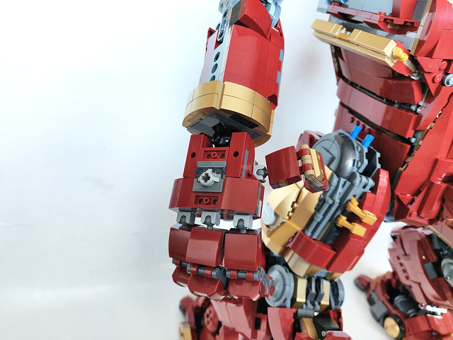 Test de LEGO Marvel Hulkbuster (76210) - Le fan de briques 45 LEGO Marvel Hulk Buster (76210)