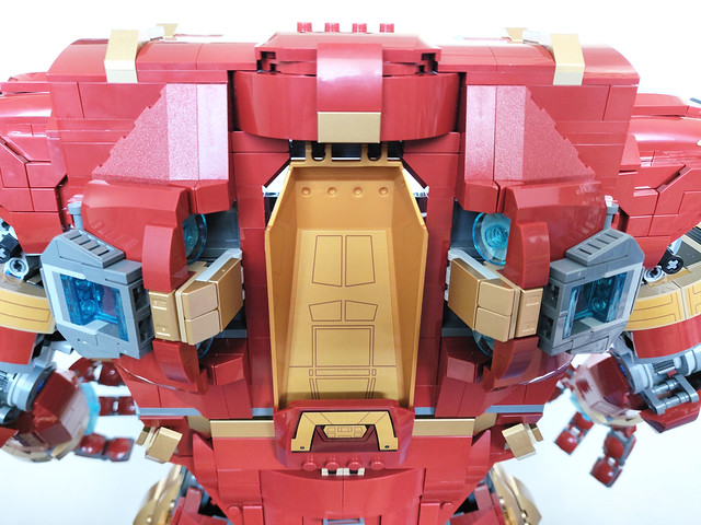 Test de LEGO Marvel Hulkbuster (76210) - Le fan de briques 50 LEGO Marvel Hulk Buster (76210)