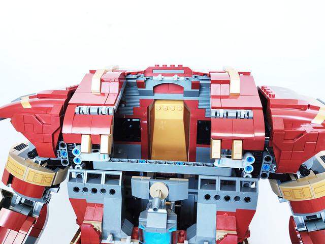 Test de LEGO Marvel Hulkbuster (76210) - Le fan de briques 49 LEGO Marvel Hulk Buster (76210)