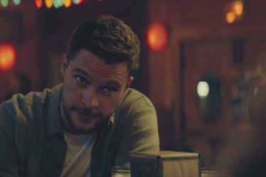 The Peripheral livre un épisode explosif dans "What About Bob ?". - 9