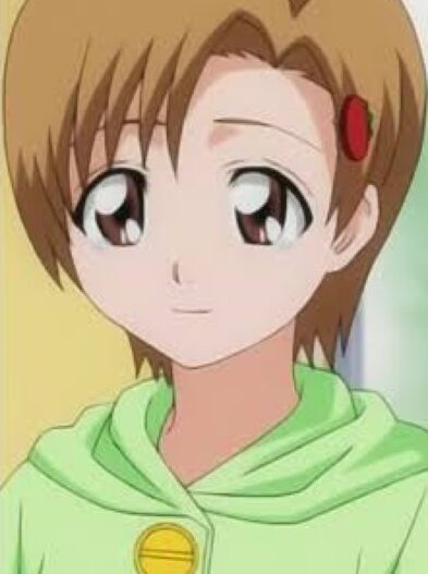 Liste des 15 personnages d'anime japonais avec des sweats à capuche 13 Yuzu Kurosaki (eau de Javel)