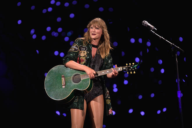 Les fans de Taylor Swift aux États-Unis peuvent obtenir des billets en prévente via Capital One et Ticketmaster