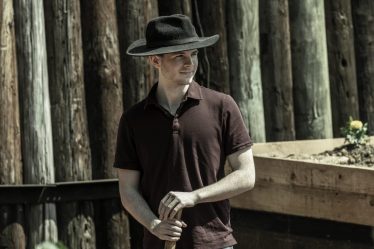Comment Chandler Riggs a fini dans le final de la série The Walking Dead - 7