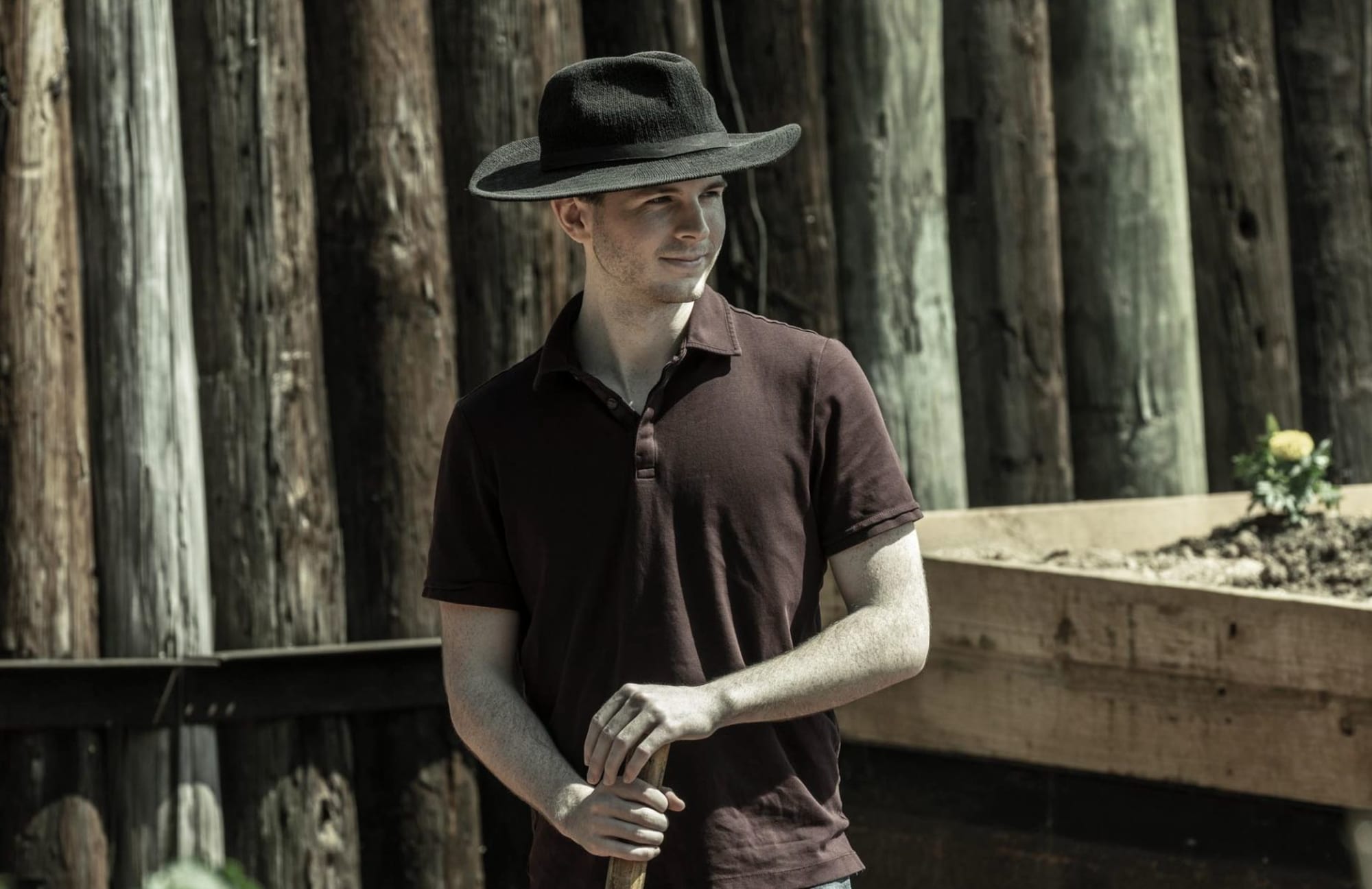 Comment Chandler Riggs a fini dans le final de la série The Walking Dead 2 Comment Chandler Riggs a fini dans le final de la série The Walking Dead - 1