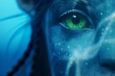 La Panthère noire remporte son troisième week-end ; bandes-annonces d'"Avatar" ; le film "Blade" rajeuni ; Harrison Ford rajeunit pour "Indy 5" ; un nouveau compagnon pour "Doctor Who" ; le deuxième producteur de "Dune : Sisterhood' quitte son poste de showrunner - 9