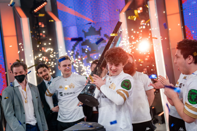 Un-deux coups: MAD Lions signe Carzzy et Chasy avant la saison 2023 du LEC 2 Un-deux coups: MAD Lions signe Carzzy et Chasy avant la saison 2023 du LEC - 1