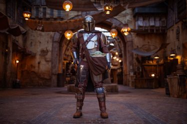 BREAKING : Rencontrez le Mandalorien et Grogu dans Star Wars : Galaxy's Edge à Disneyland dès demain - WDW News Today - 7