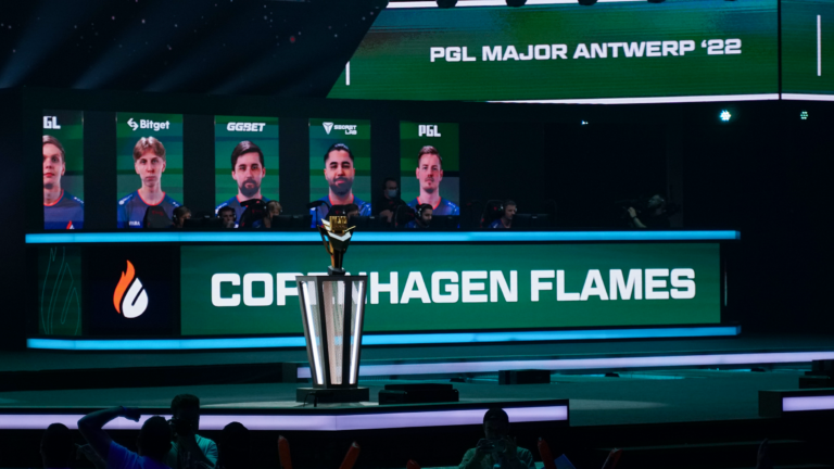 Attention : la nouvelle gamme CS:GO des Flames de Copenhague commence à porter ses fruits - 1