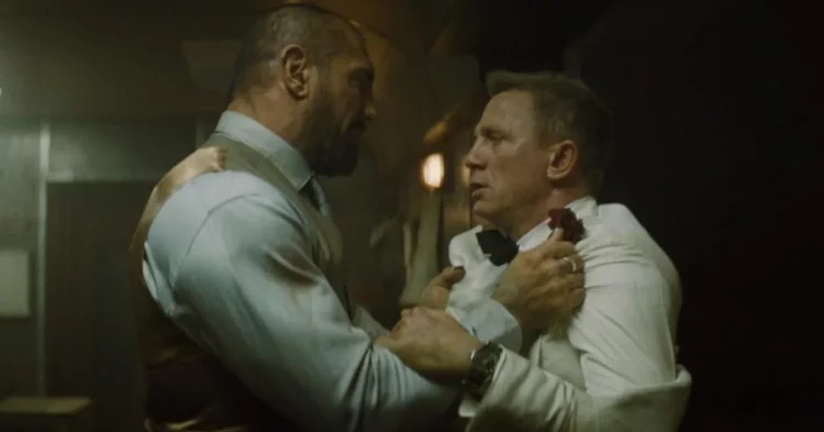 Dave Bautista a trouvé que Daniel Craig était beaucoup plus heureux sur Glass Onion que sur James Bond - 4