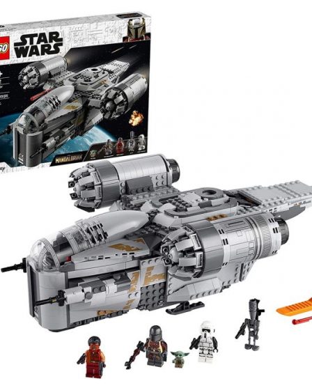 Économisez 30 % sur le set Lego de l'emblématique Razor Crest des Mandaloriens ce vendredi noir. 117 Économisez 30 % sur le set Lego de l'emblématique Razor Crest des Mandaloriens ce vendredi noir. - 116