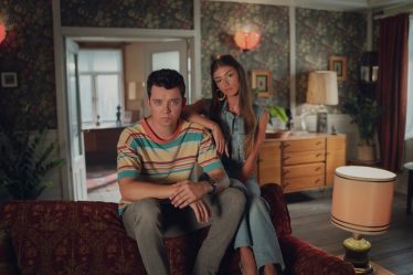 Emmys internationaux : 'Sex EducationDougray Scott et Lou de Laage parmi les gagnants - 8
